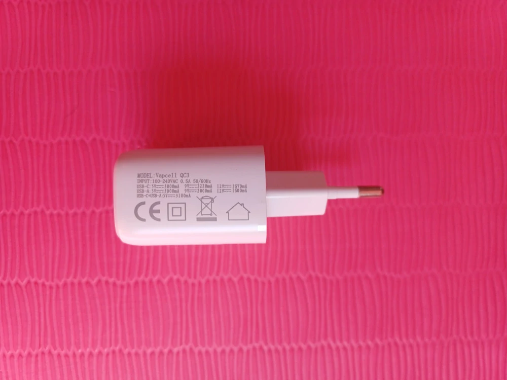 USB nabíjecí adaptér Vapcel QC3