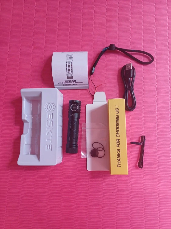Skilhunt EC200